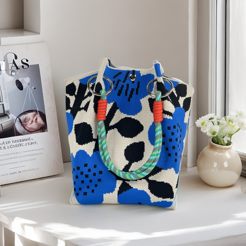 Nicho de diseño blanco y negro jersey jersey bolso de mano casual versátil gran capacidad bolso de mochila fábrica directa