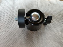 厂家直销金属大云台直播三脚架万向球头360°旋转调节，塑料底