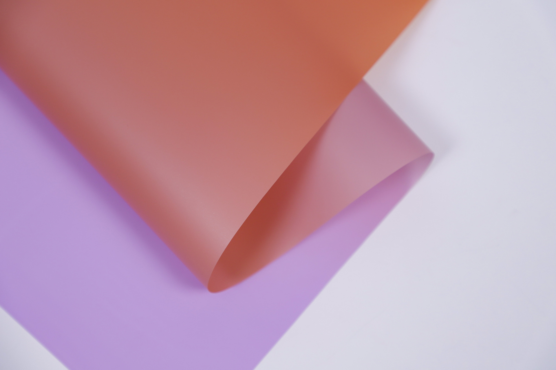 LiZhiRan Qixi nuevo caramelo color gradiente de plástico impermeable papel de embalaje de flores papel de embalaje de ramo