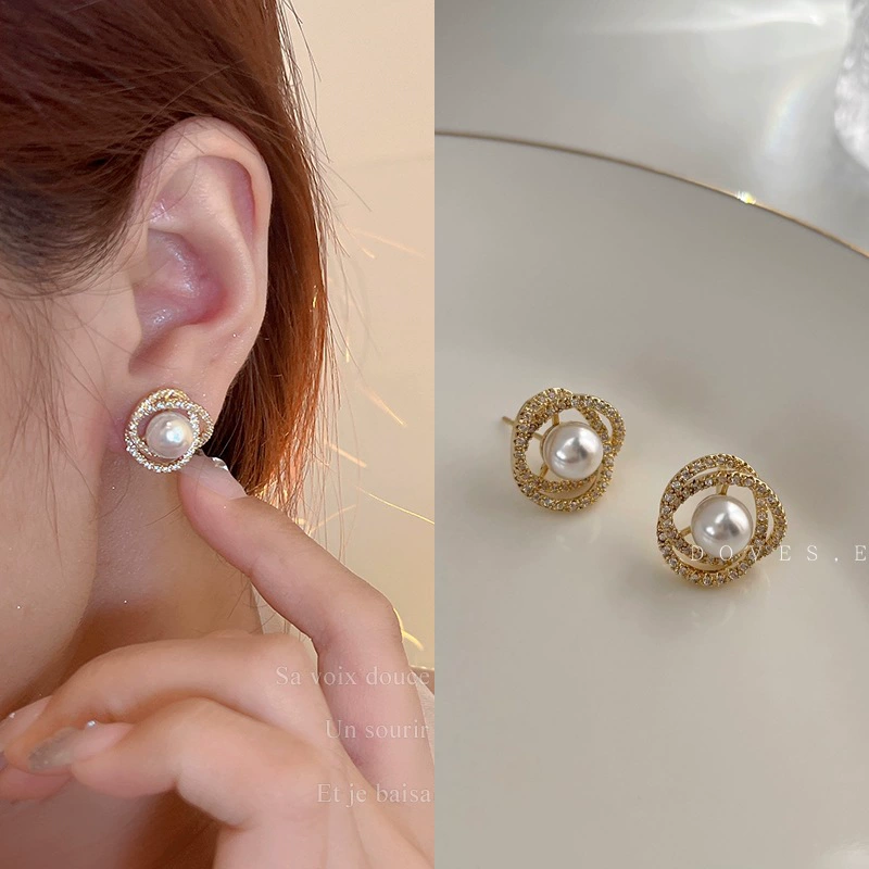 Серьги, серебряный штифт, в стиле Шанель, серебро 925, легкая роскошь, высокое качество