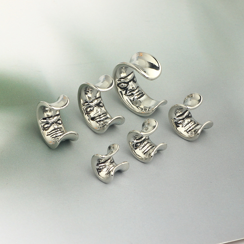 Labret piercing jewelry detail image