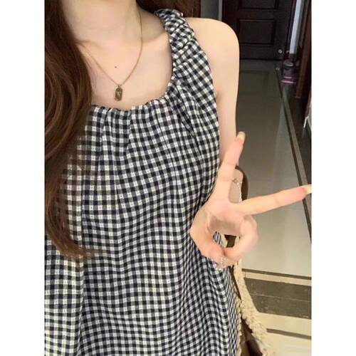 Lattice-strapped pajamas for women—summer, thin, simple, sleeveless vest with built-in bra pads—sweet home wear set for casual outdoor wear.