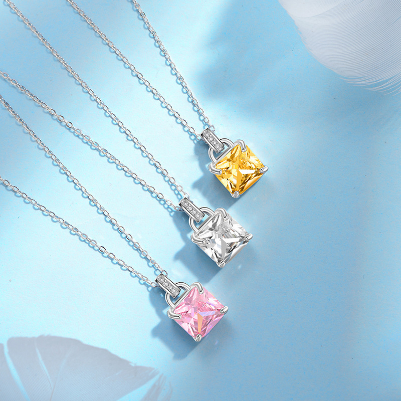 925 Sterling Silver Lock Love Necklace New Simple Beauty Diamond Inlaid with High Sense Elegant Yellow Diamond Cross Chain