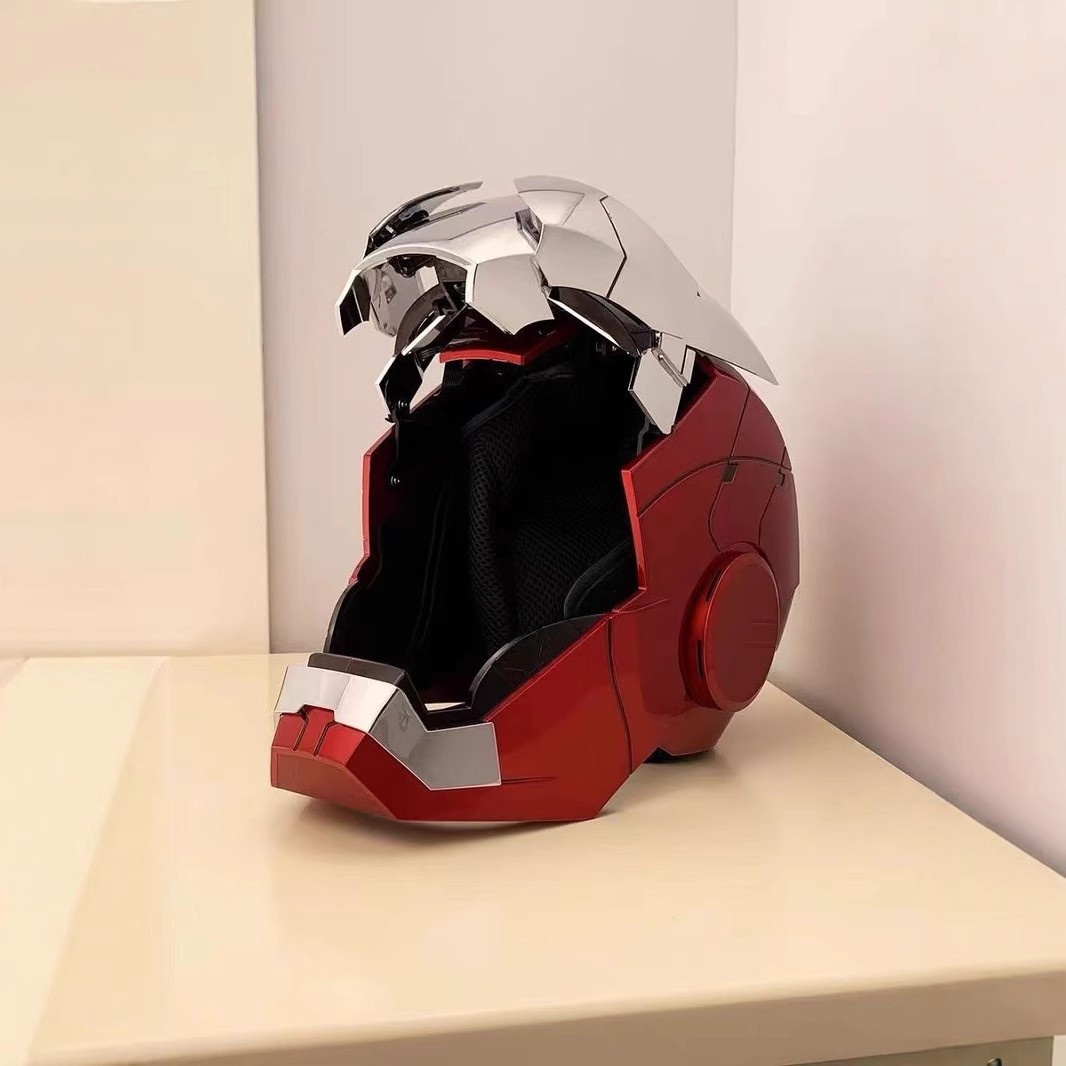 Spot Iron Man Casco 1/1MK50 Ark Reactor puede usar luz de pecho modelo adornos accesorios al por mayor