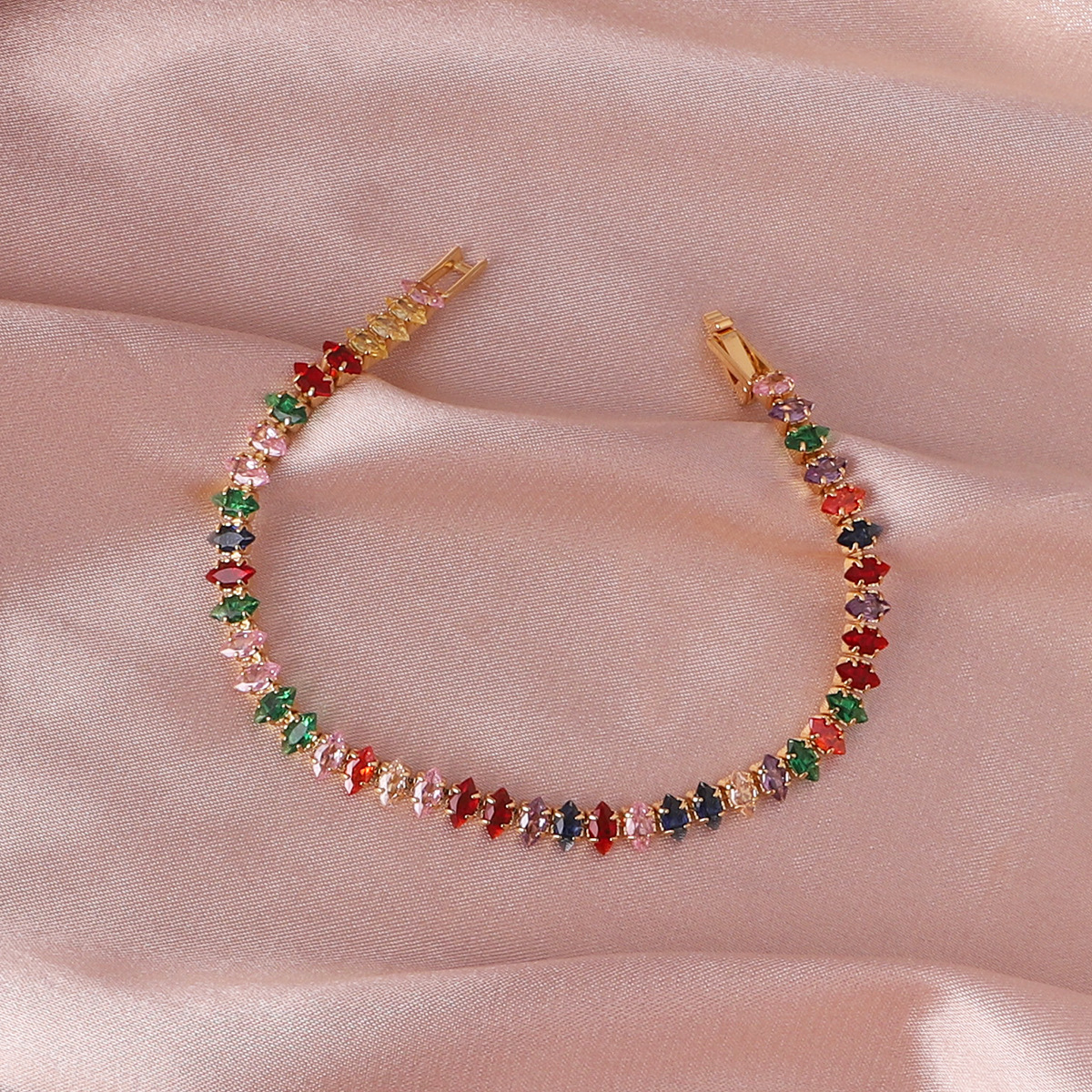 Simple Style Waves Copper Bracelets Plating Zircon Copper Bracelets