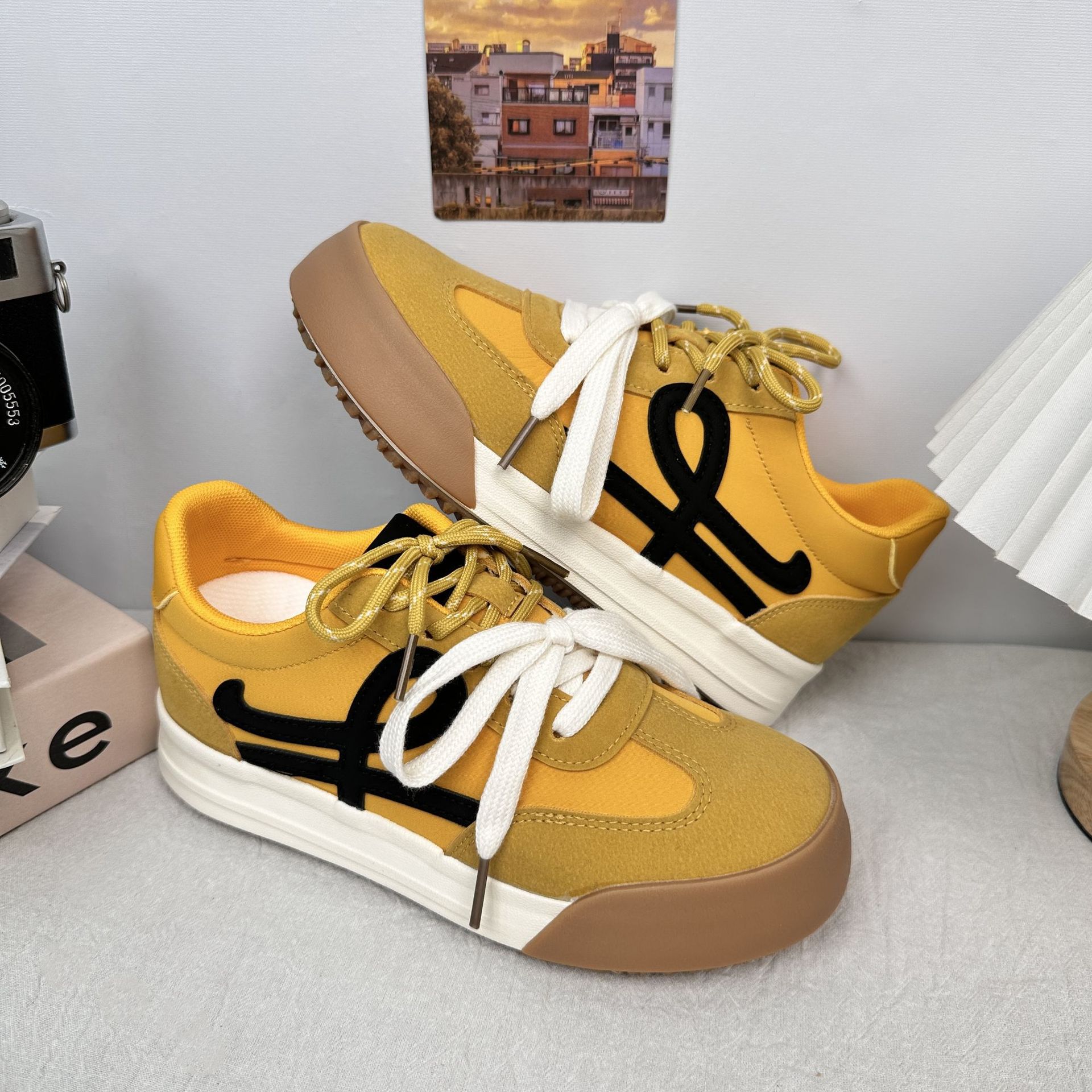 6649 Calzado de entrenamiento alemán de estilo escolar de estudiante 2025 primavera todo-fósforo suela suave zapatos cómodos zapatos de suela gruesa