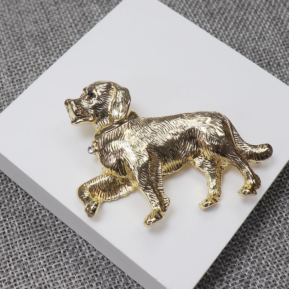 Diseñador de nicho medieval vintage perro broche vintage animal amor perro accesorios de ropa image 1