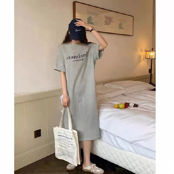 Retro cartoon summer T-shirt for leisure