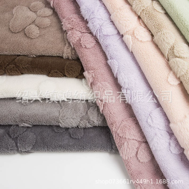 Фабрика спот утка шерсть кролика жаккарда медвежья лапа модная ткань одежда сетка красная пижама дома текстиль подушка подушка