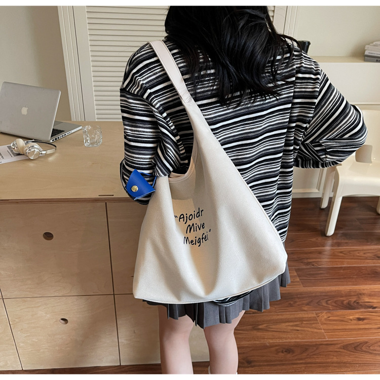 Tote Bag Women 2025 large-capacity fashionable casual women's bag, simple and versatile women's single-shoulder bag, travel handbag undefined
