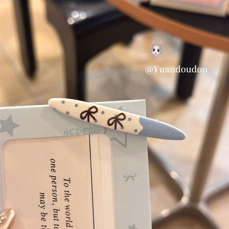 Clip de cabello de flor de leopardo para mujeres clip de cabello de alto nivel frente clip de frangeo 2025 nuevo clip lateral clip de cabello toque