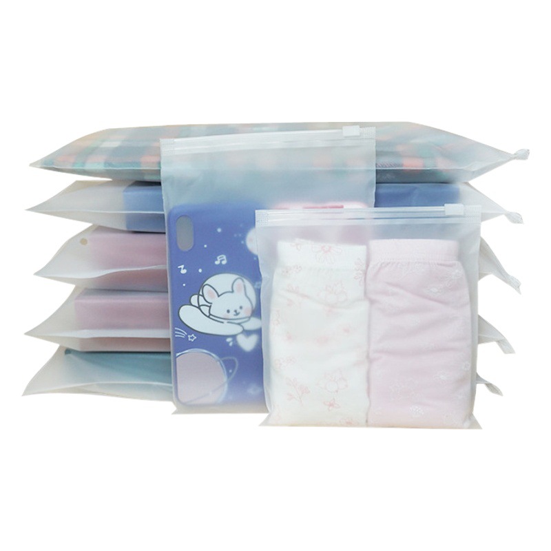 Bolsas con cierre para ropa mate con una sensación de alta gama, en stock con envío gratis, adecuadas para empacar ropa interior, calcetines, toallas y ropa de plástico transparente de PE.