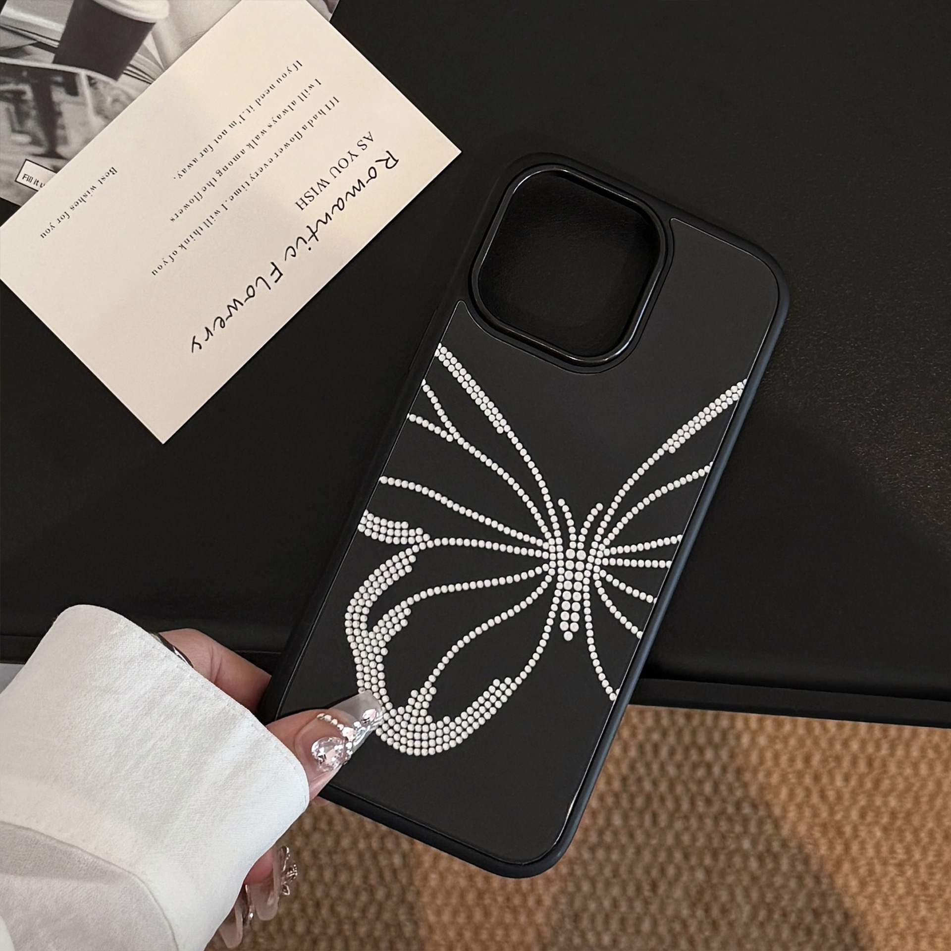 Schutzhülle für iPhone 17, 16, 15, 14, 13, 12, 11 Pro, Pro Max Plus, vergoldete Schmetterlings-Handyhülle für iPhone 15 Pro Max und 14_voghion.com