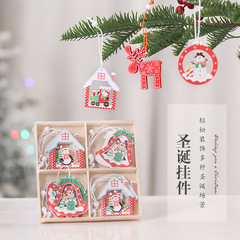 クリスマス装飾品創意木製の小さなペンダントクリスマスツリーのヘラジカの小さなペンダントプレゼントの精巧な木の箱の彩色のペンダント