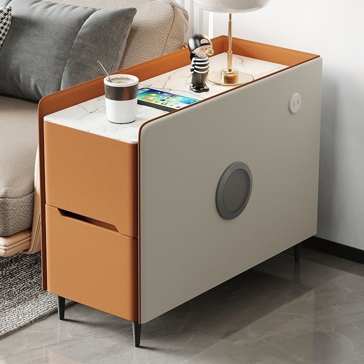 Orange and white (large quality model)