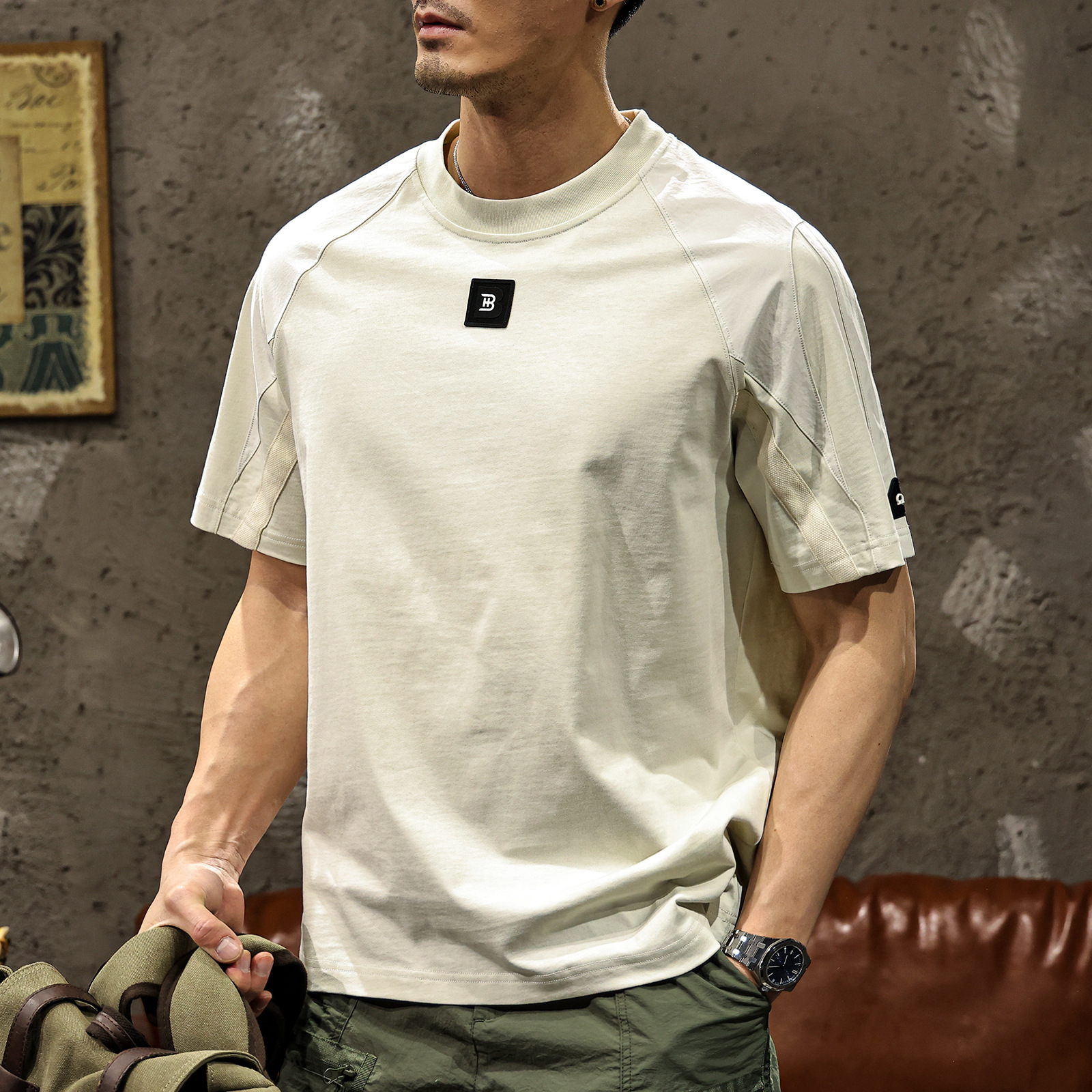 여름 남성용 하이 엔드 스플 라이스 반팔 티셔츠 새로운 미국 트렌디 브랜드 남성용 야외 루즈 라운드 넥 프린트 티셔츠