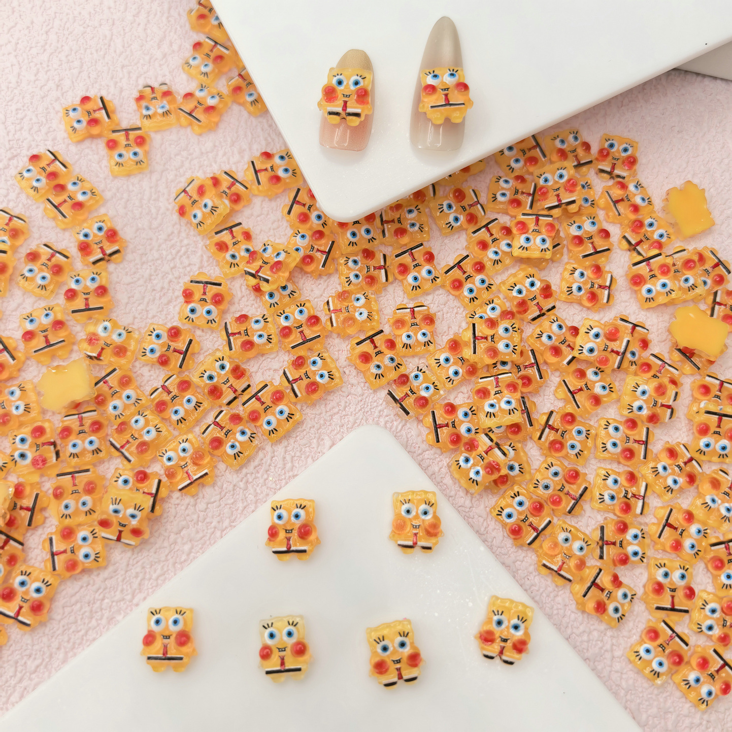 网红爆款海绵宝宝卡通美甲饰品diy树脂配饰0005.jpg