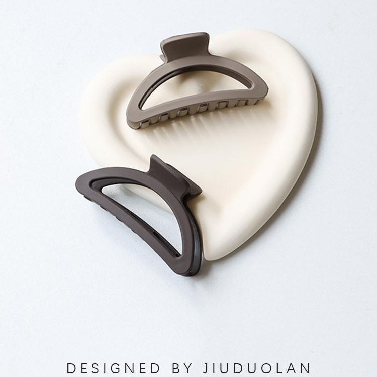 Pinza de pelo para mujeres, clip de tiburón de tamaño mediano, clip de Cabeza trasera, tocado, celebridad de Internet 2023 Nueva horquilla, todo a juego para salir