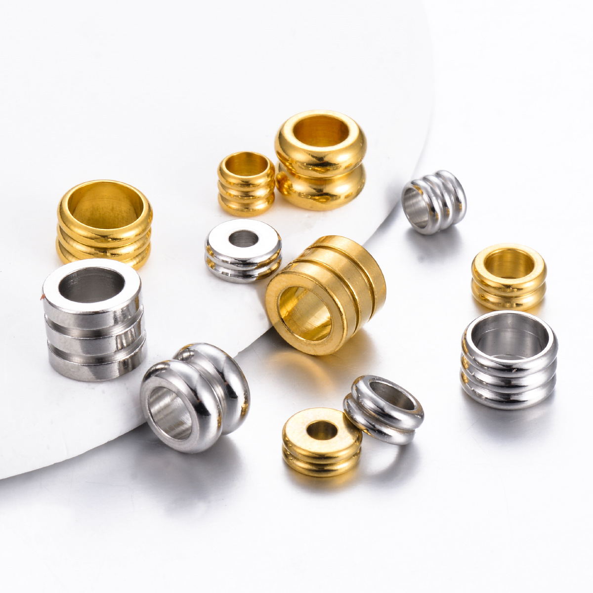 15g Weight PVD Coated Gold Plating Process 50 PCS/Package     Geometric Spacer Bars
