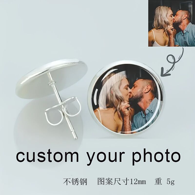 A Customized Bracelet, a Bracelet and a Pendant for Family and Friends, a Customized Logo for Team Building, a Commemorative Photo A Customized Bracelet, a Bracelet and a Pendant for Family and Friends, a Customized Logo for Team Building, a Commemorative Photo