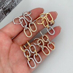 �W���p�ݶ��hС���OӋ�߼��ж��Ů���K�����r�г���������l