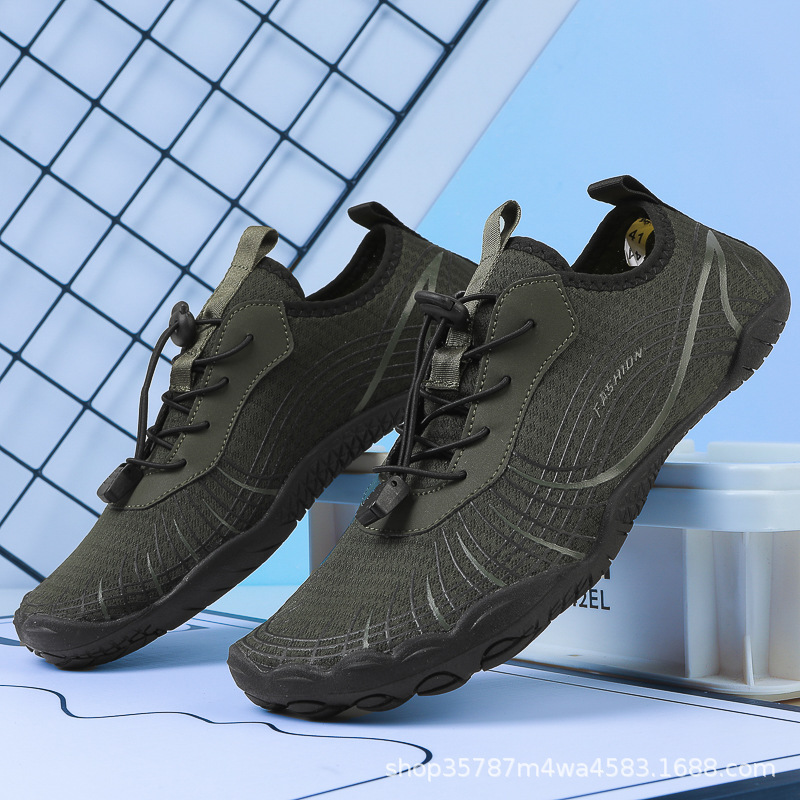 Comercio exterior nuevo al aire libre zapatos de baño para hombres y mujeres zapatos de baño de playa con cinco dedos con fugas de agua transpirables y secos rápidos zapatos de pareja