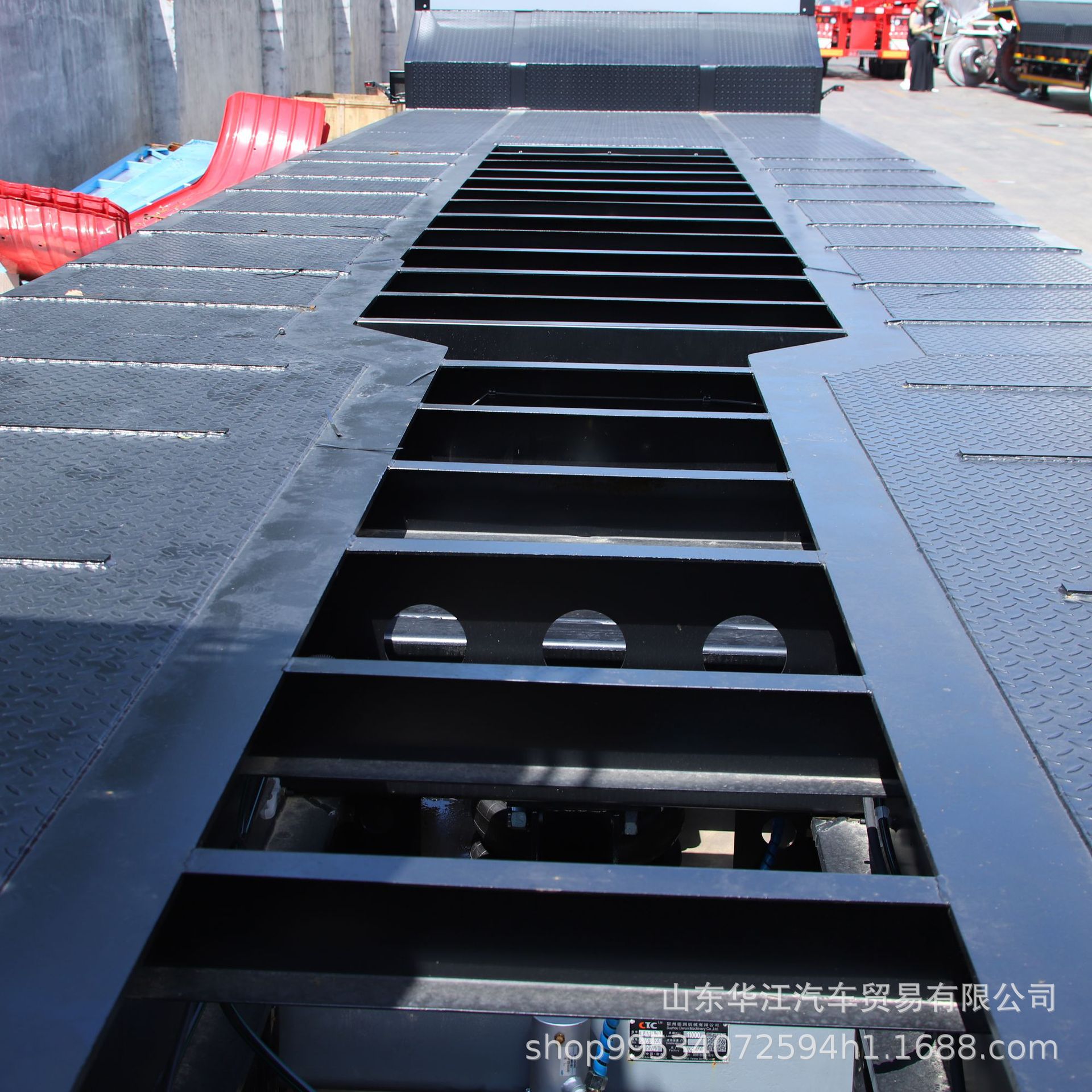 Export to Africa Heavy-Duty Container Flatbed Semi-Trailer Skeleton Trailer 40Tf20Tf Flatbed Transport Trailer