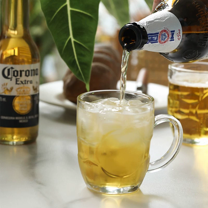 Большая кружка для разливного пива, кружка для пшеничного пива, утолщенная креативная чашка для сока, кружка для крафтового пива, барный бокал для вина с ручкой в ​​виде ананаса.