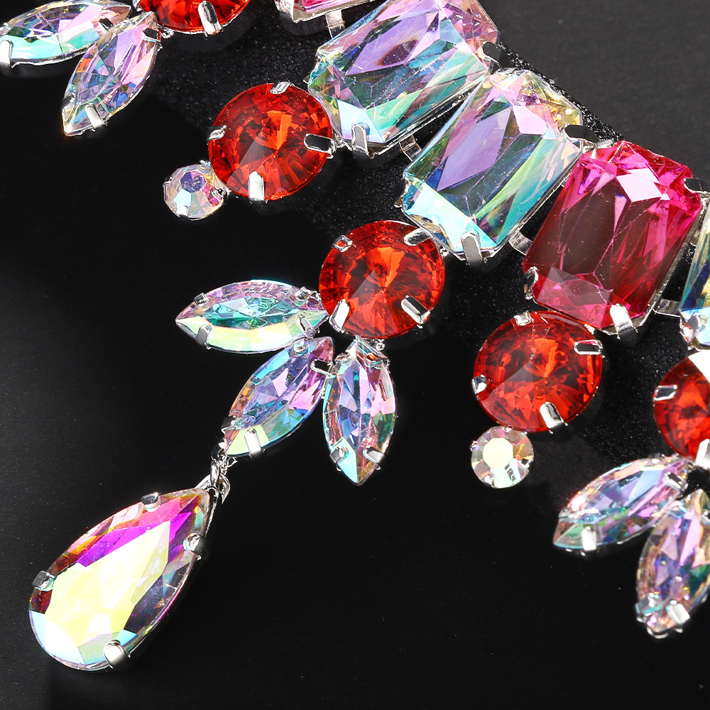 2024 nuevo traje de joyería exagerada hojas rhinestone COLLAR COLGANTE pendientes joyería para mujeres conjunto de joyas