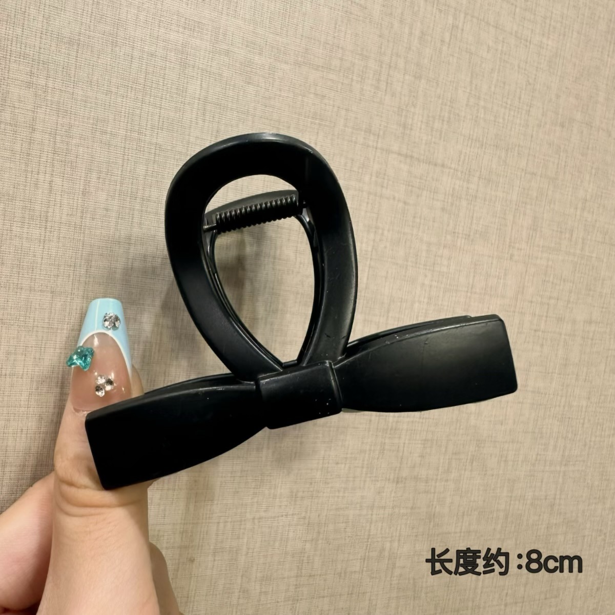 Small bow tie matte black-8cm