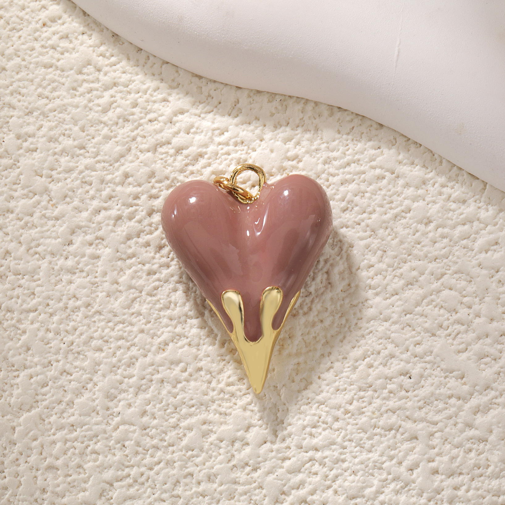 4g Weight Pendant Jewelry Making Type 20 * 25mm Jewelry Making Size Zircon Inlay Material DIY Jewelry Accessories Classification 1 Piece Quantity Copper Material Heart Shape Pattern Polished Finish Enamel, Plating, Inlay Design IG Style Style 1 Piece 20 * 25mm Copper Zircon Heart Shape Polished Pendant 20