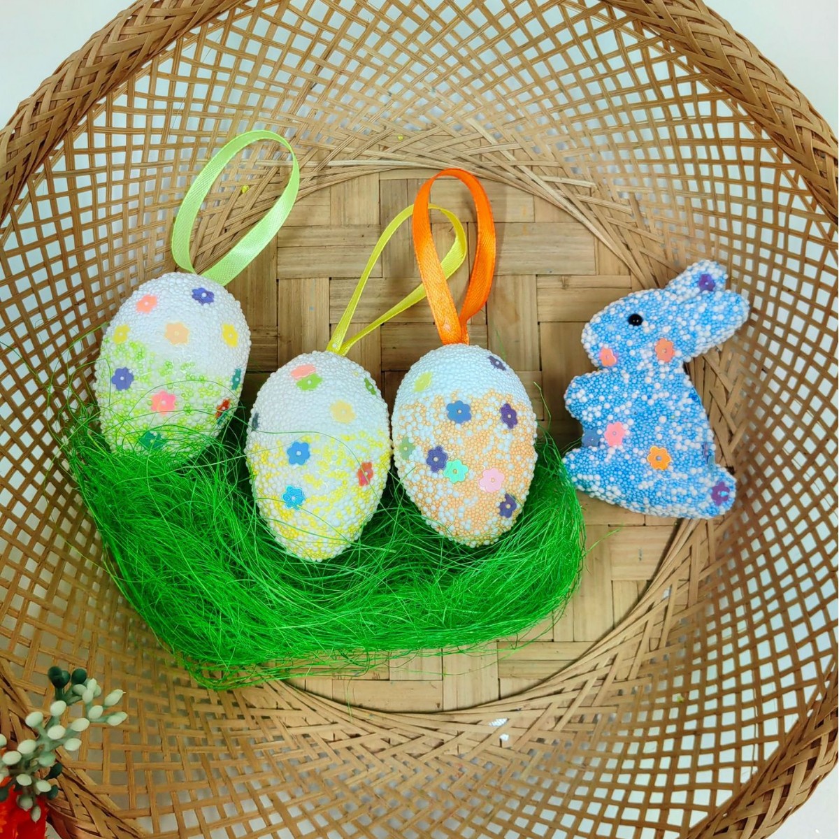 Huevo de Pascua de espuma adornos de conejo colorido lentejuelas adornos de huevo creativo traje de huevo de Pascua