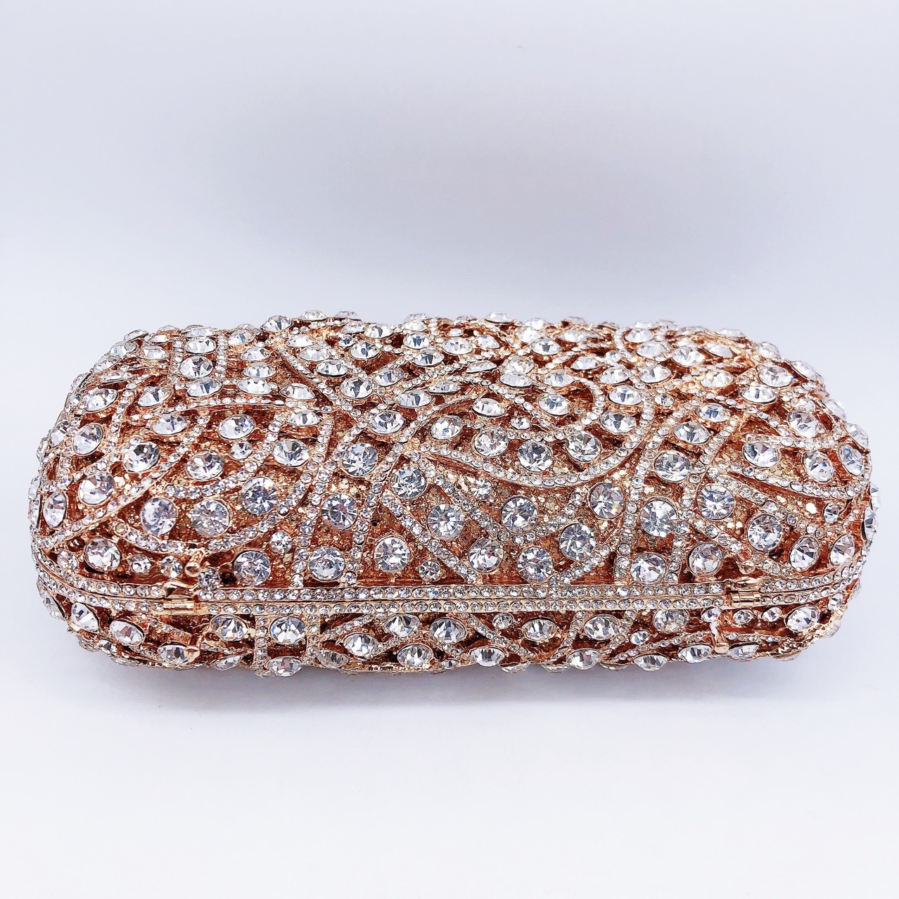 Seleccione estrictamente la nueva bolsa de banquete de diamantes huecos, bolsas de mano de banquete europeas y americanas, bolsas de diamantes, bolsas de bolsa de embrague, vestidos de diamantes