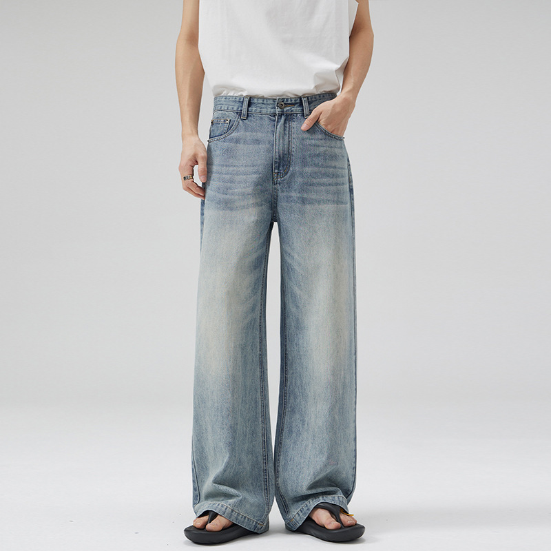 Danbaoni | 2026 Spring/Summer New Light Blue Washed Distressed Men's Jeans Loose Straight Fit with Simple Style