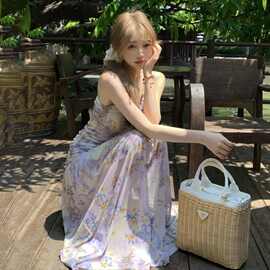 海边度假风碎花挂脖连衣裙女夏季性感露背印花收腰显瘦网纱长裙子