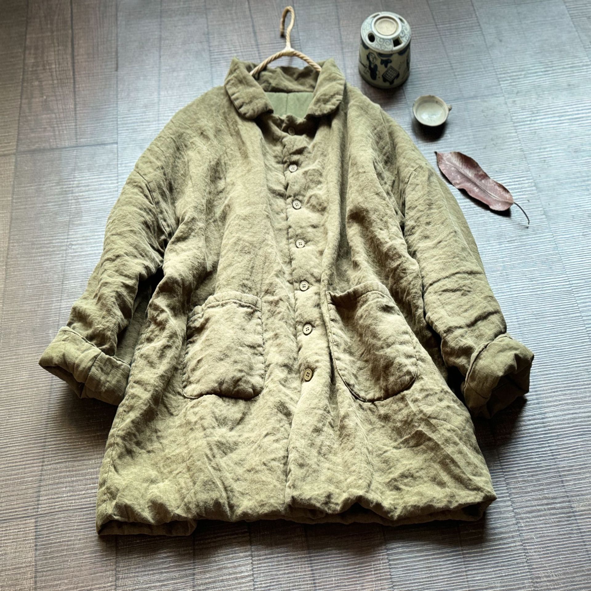 4389高品質砂洗亜麻女装綿服文芸レトロゆるい亜麻綿服の中の長さは綿の上着を挟んでいる
