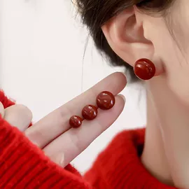 耳线;项链;耳钉