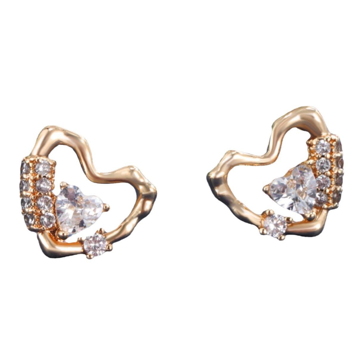 Joyería Xuping, moda japonesa y coreana, pequeña y encantadora cerradura geométrica, orejetas de amor, nicho, lujo ligero, orejetas de alta calidad para mujeres