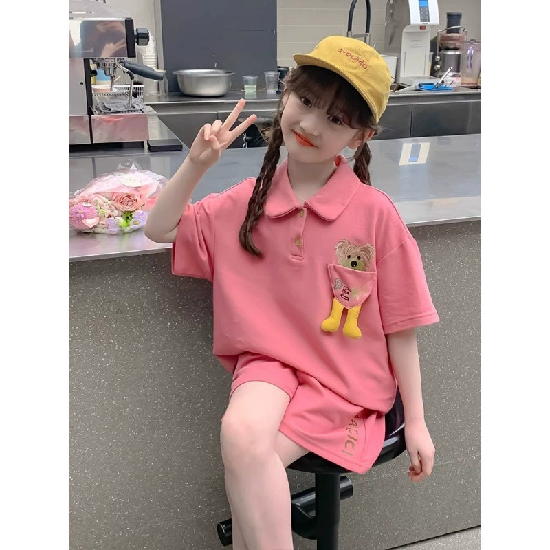 Летний костюм для девочек 2025, новый стиль, детские шорты, летняя рубашка-поло для маленькой девочки, комплект из двух предметов