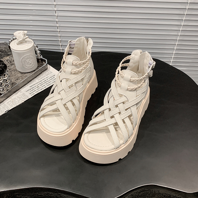 8 cm de aumento de altura sandalias de verano 2025 nuevo estilo exterior casual versátil muffin grueso con sandalias romanas