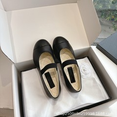 高品質 ~ 小香風同タイプのバレエシューズの女性の丸首のツバキの花の1字は平の靴のメアリーの珍の靴を持ちます。