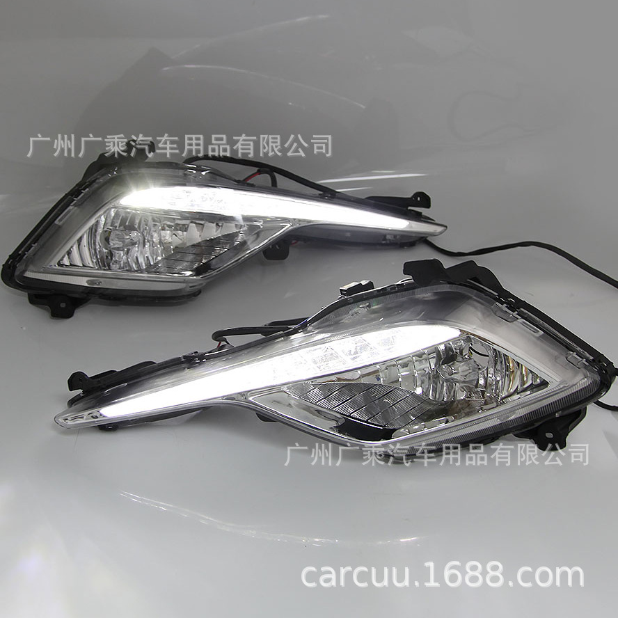 Aplicable a 13-14-15-16 años Sonata moderna Luz de marcha diurna cable ocho conjunto de luz de niebla LED conducción diurna