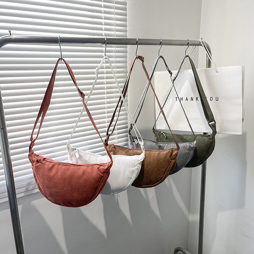 Daily single order Uhome same style dumpling-shaped corduroy autumn/winter new women's shoulder bag men's crossbody bag armpit bag lightweight
