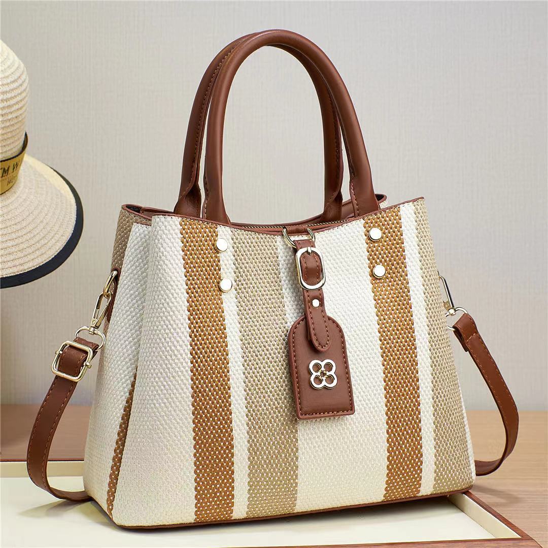 Bolso de mujer nuevo bolso de estilo nuevo estilo de alta calidad de gran capacidad estilo occidental 2024 moda todo fósforo simple bolso de mensajero de un solo hombro