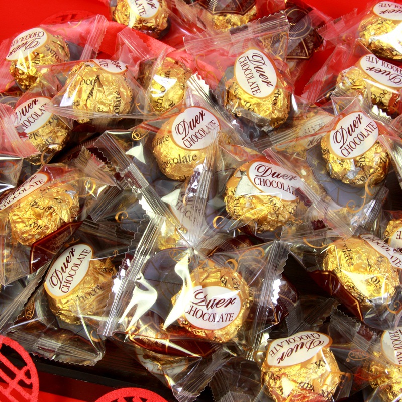 散装果仁巧克力金球喜糖果休闲独立包装礼物厂家批发年货婚庆结婚