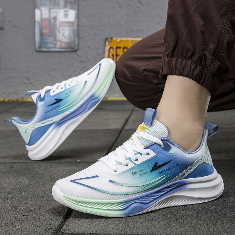 Casual footwear for men and women