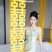 ��ɫ�L�lϲ�֒���Y��첼�l���鷿Ů�������Ĕz�����b͏d����