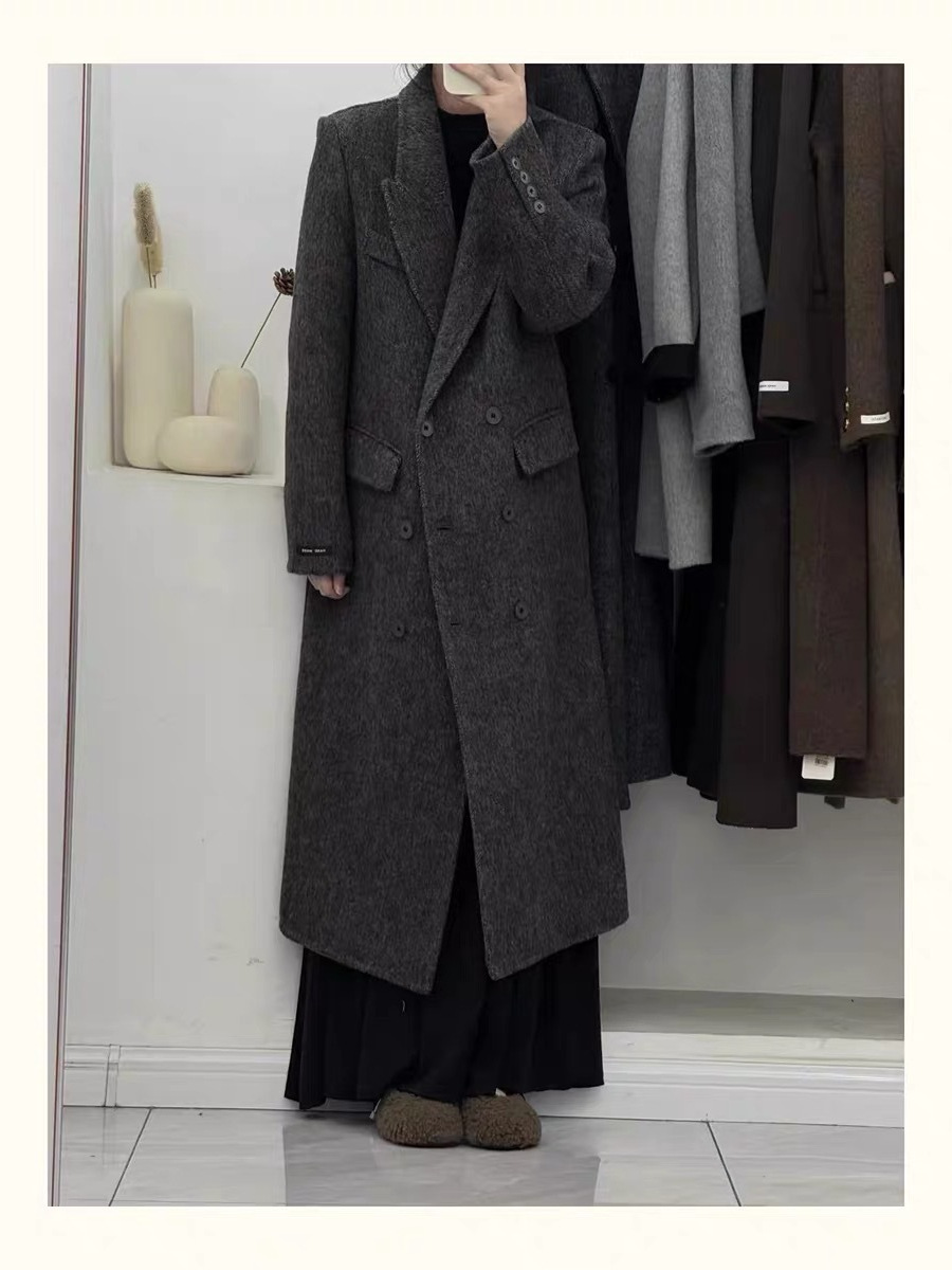 2025 Autumn and Winter New Herringbone Suit Collar Double-Sided Cashmere Outwear for Women Slimming Look Woolen Woolen Outwear with Shoulder Pads