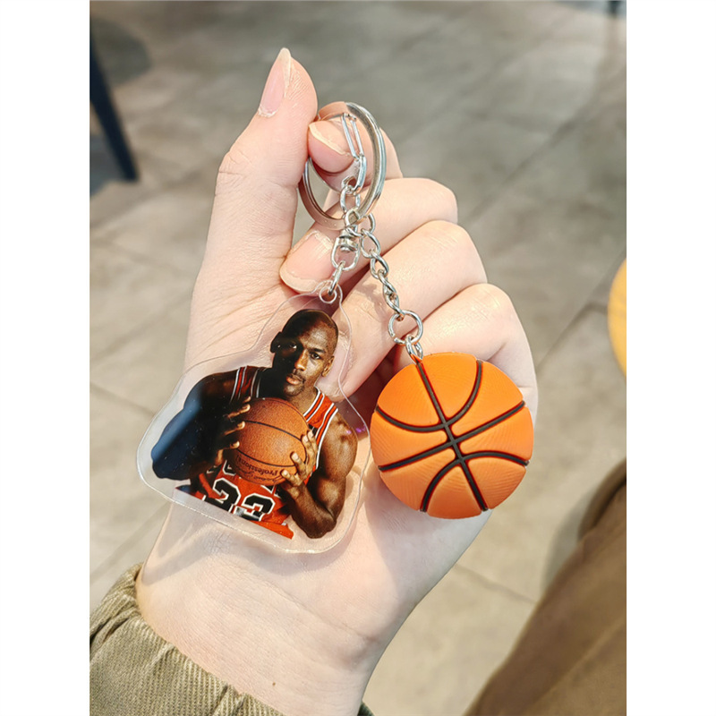 Basketball Keychain Creative Curry Kobe James Durant Harden Key Bag Pendant Commemorative Small Gift