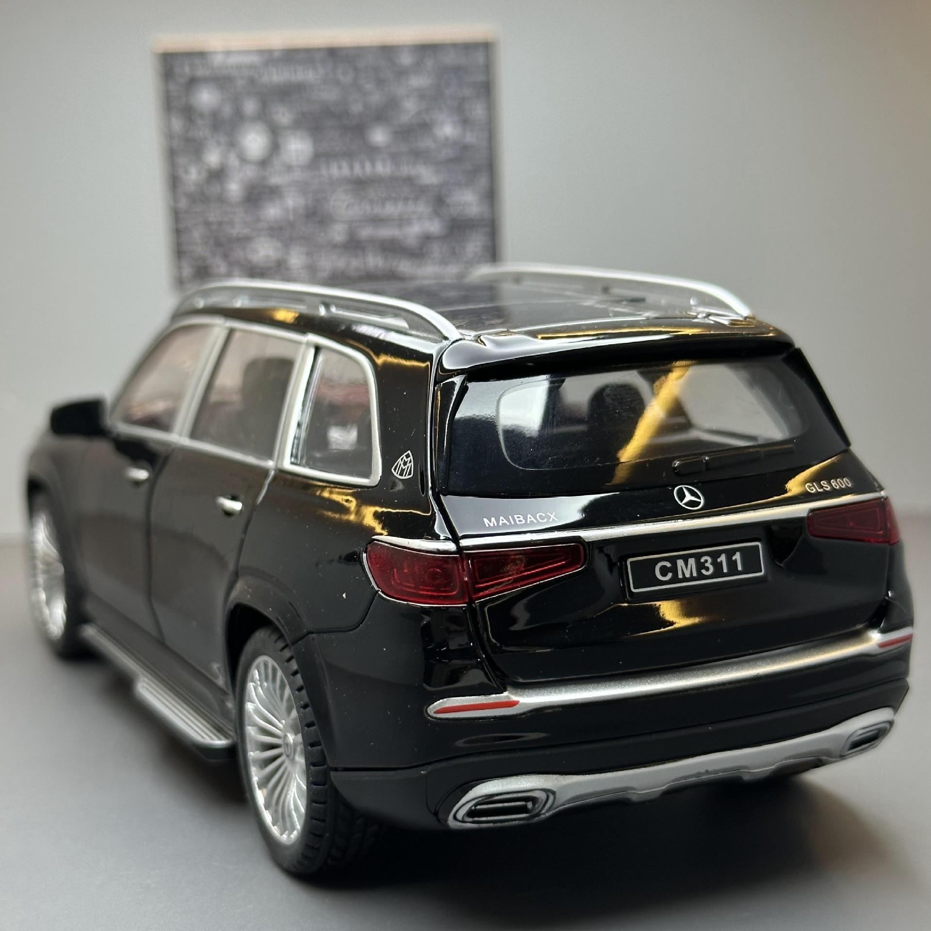Modelo de coche de aleación de simulación Chimei 1:24 Maybach GLS600 con sonido y luz deslizante juguete todoterreno modelo de vehículo adornos